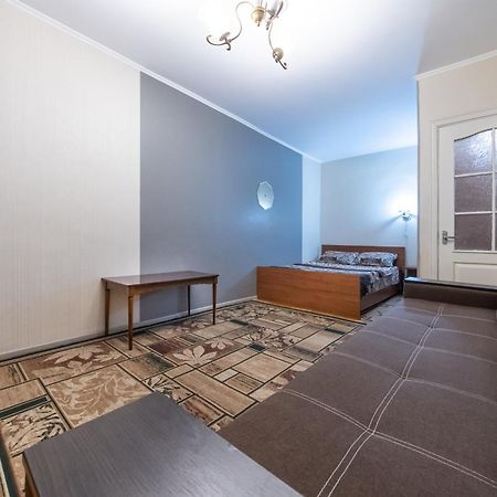 1К.Квартира В Центре Печерска.Лабораторный Пер.26 كييف المظهر الخارجي الصورة